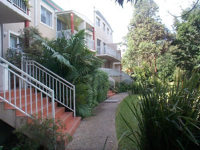 19 / 213 Wigram Road, Glebe