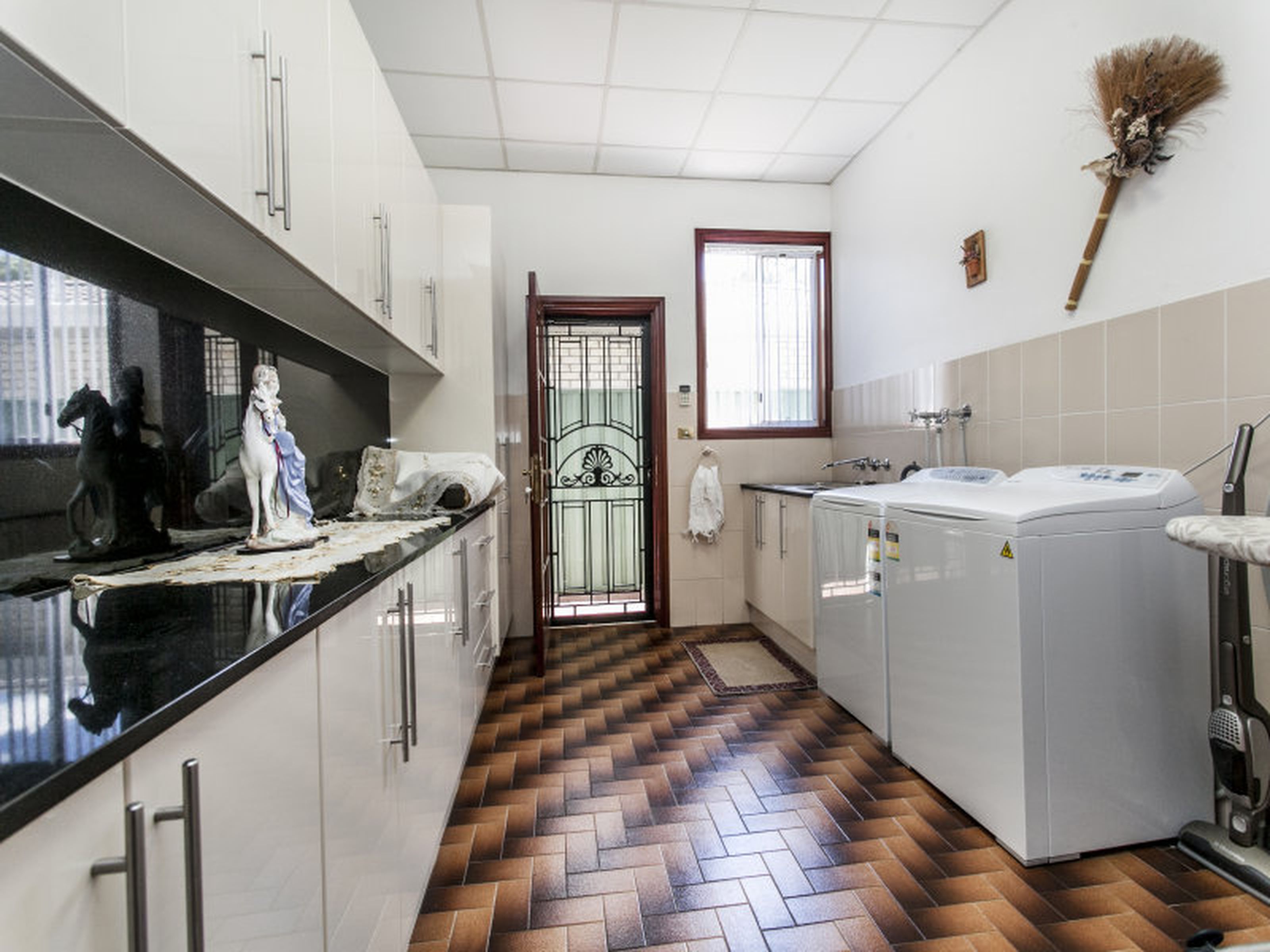 36-38 Wolara Ave, GLENMORE PARK