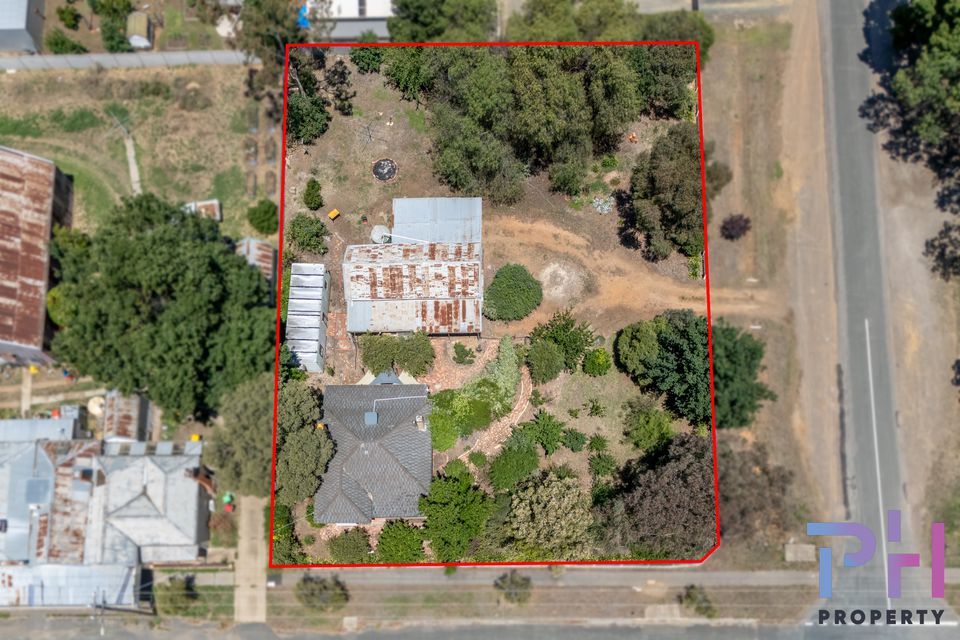 38 Railway Place South, Goornong