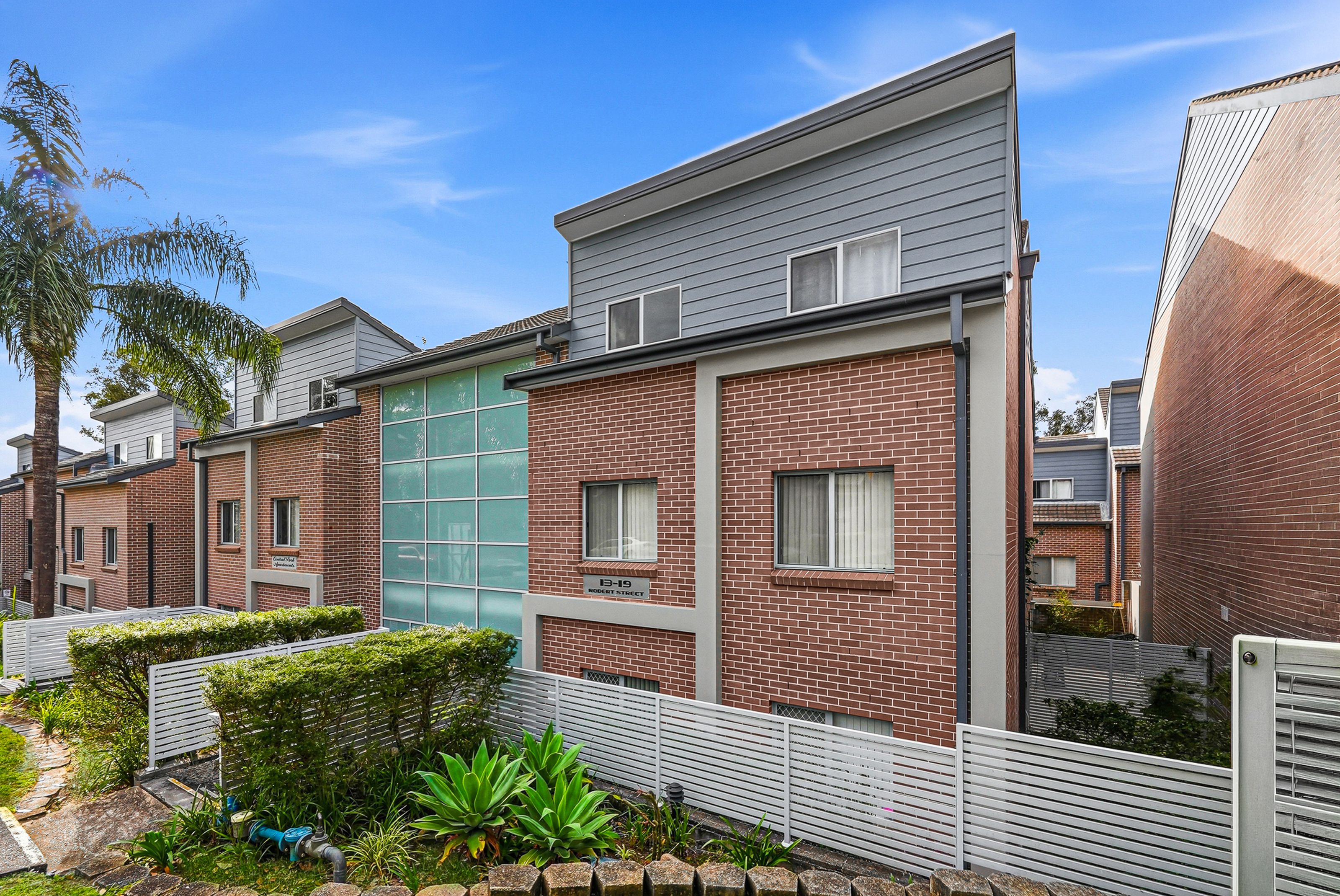 10 / 13-19 Robert Street, PENRITH