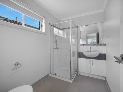 57 Lady Penrhyn Drive, Wyndham Vale