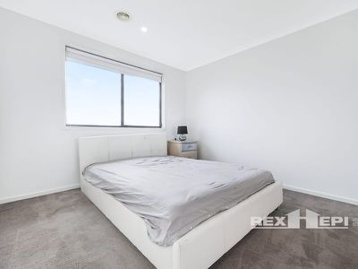 20 Retreat Avenue, Cranbourne North