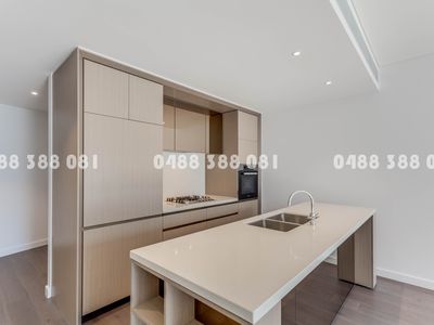 305 / 81 Harbour Street, Haymarket