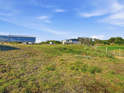 33 Seascape Drive, Lulworth
