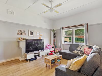 5 The Avenue, Seymour