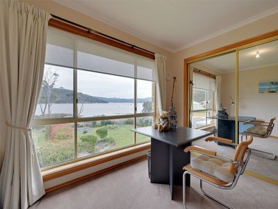 6687 Channel Highway, Deep Bay