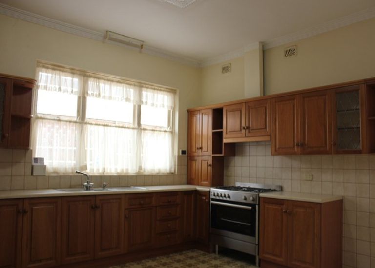 7 Durham Avenue, Lockleys