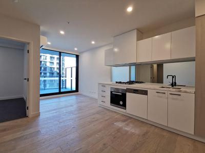 2502 / 864 Blackburn Road, Clayton