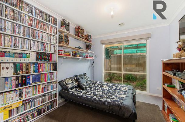 30 Bowral Loop, Craigieburn