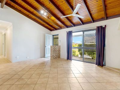 4 Ungaroo Street, Rochedale South