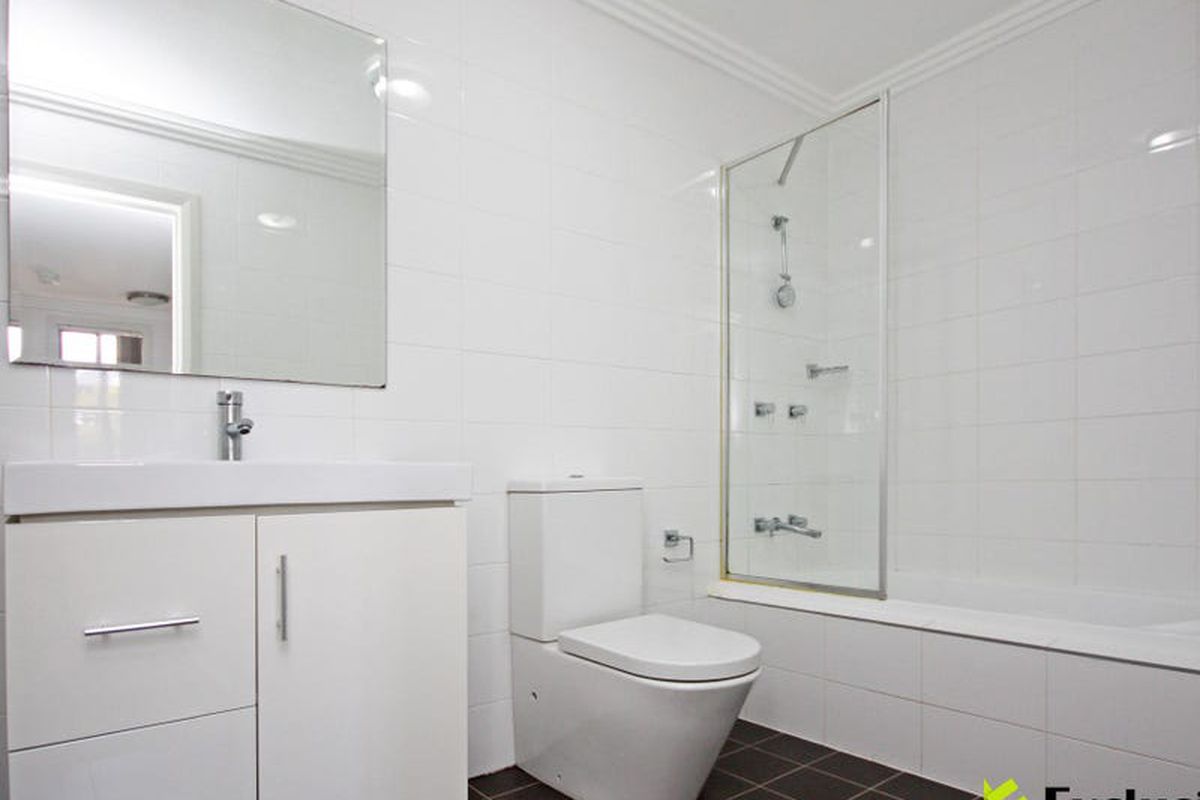 22 / 100 Kenyons Road, Merrylands