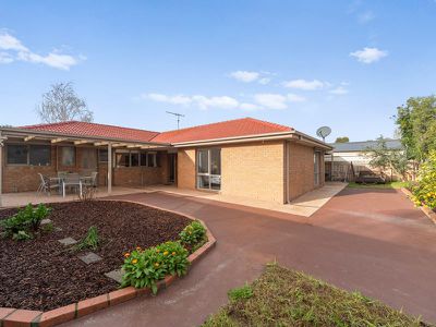 2 Oakbank Place, Somerville