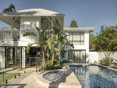 24 Gibraltar Drive, Isle Of Capri