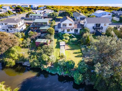 12 Moana Street, Otaki Beach