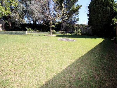 16 Casey Circuit, West Bathurst