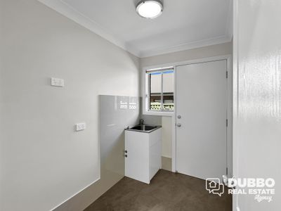 3 Brook Court, Dubbo
