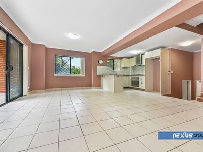 5 / 5-7 Exeter Road, Homebush West