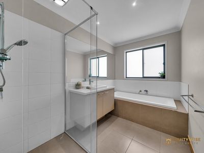 7 Bush Street, Manor Lakes