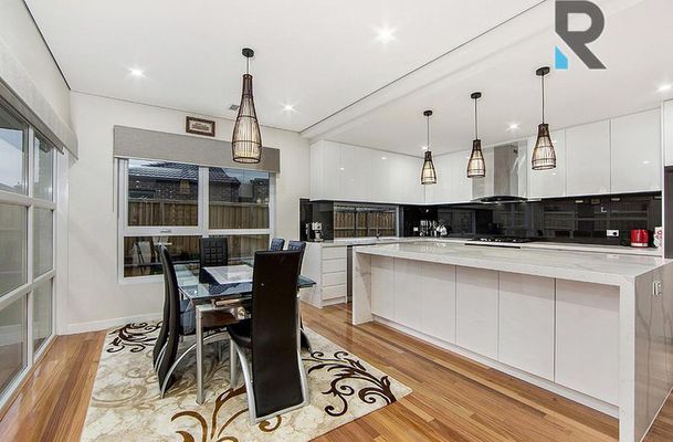 4 Kea Place, Greenvale