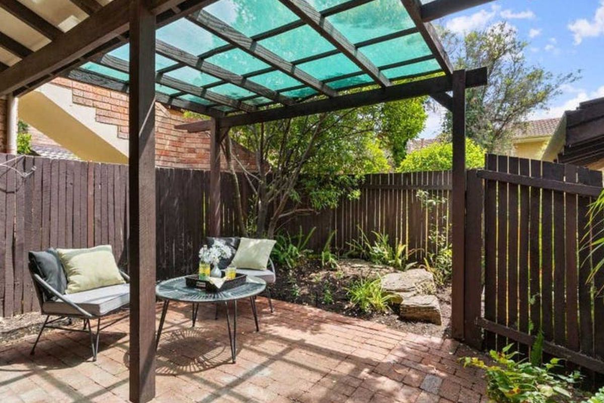 2 / 16 Monash Avenue, Nedlands