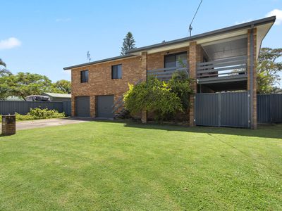 19 Jacaranda Avenue, Tweed Heads West