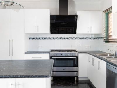 13 Rosenberg Crescent, Kalgoorlie