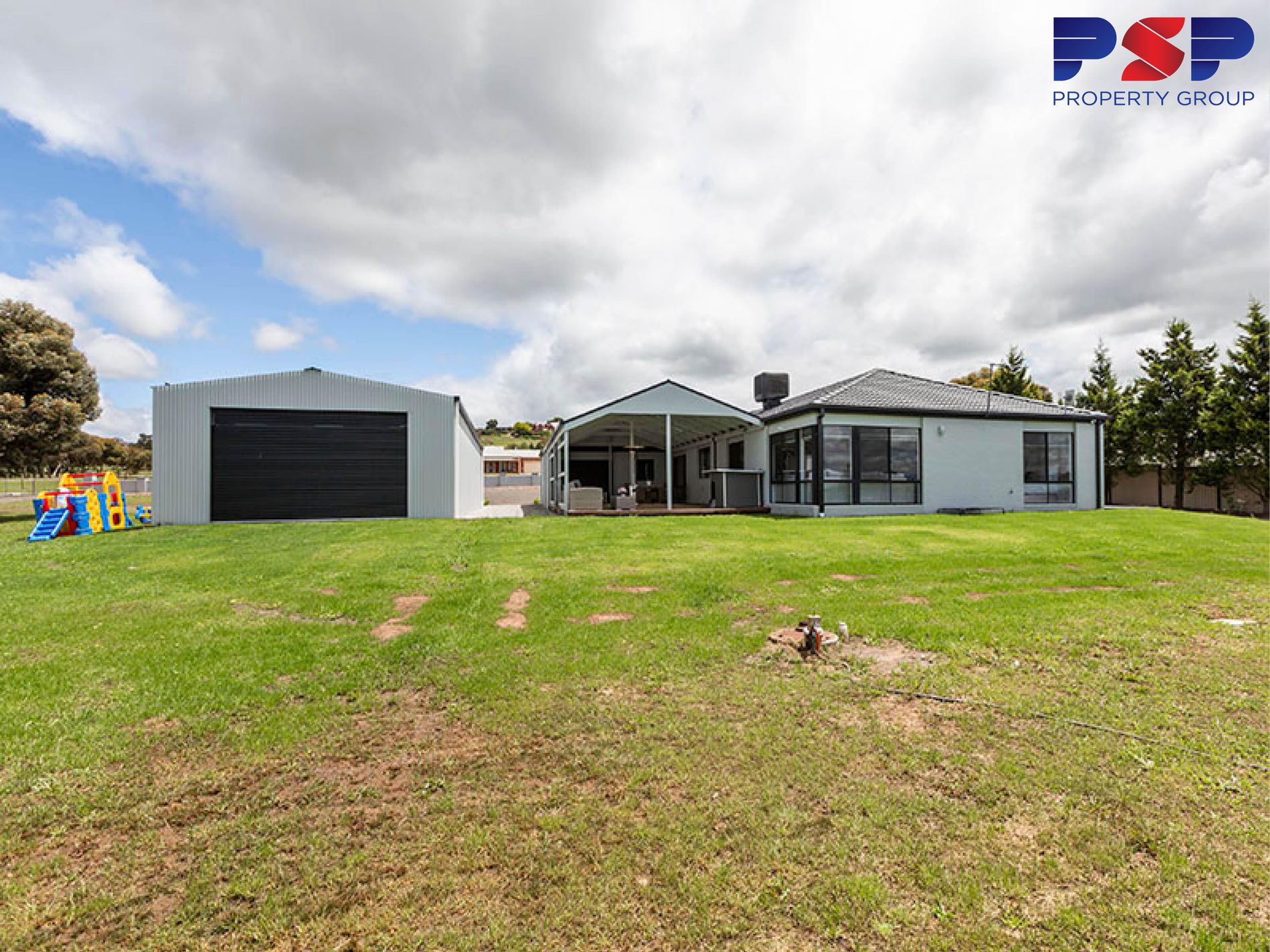 20 Viewbay Court, Lovely Banks