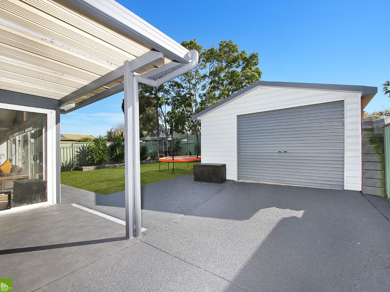 34 Huxley Drive, Horsley