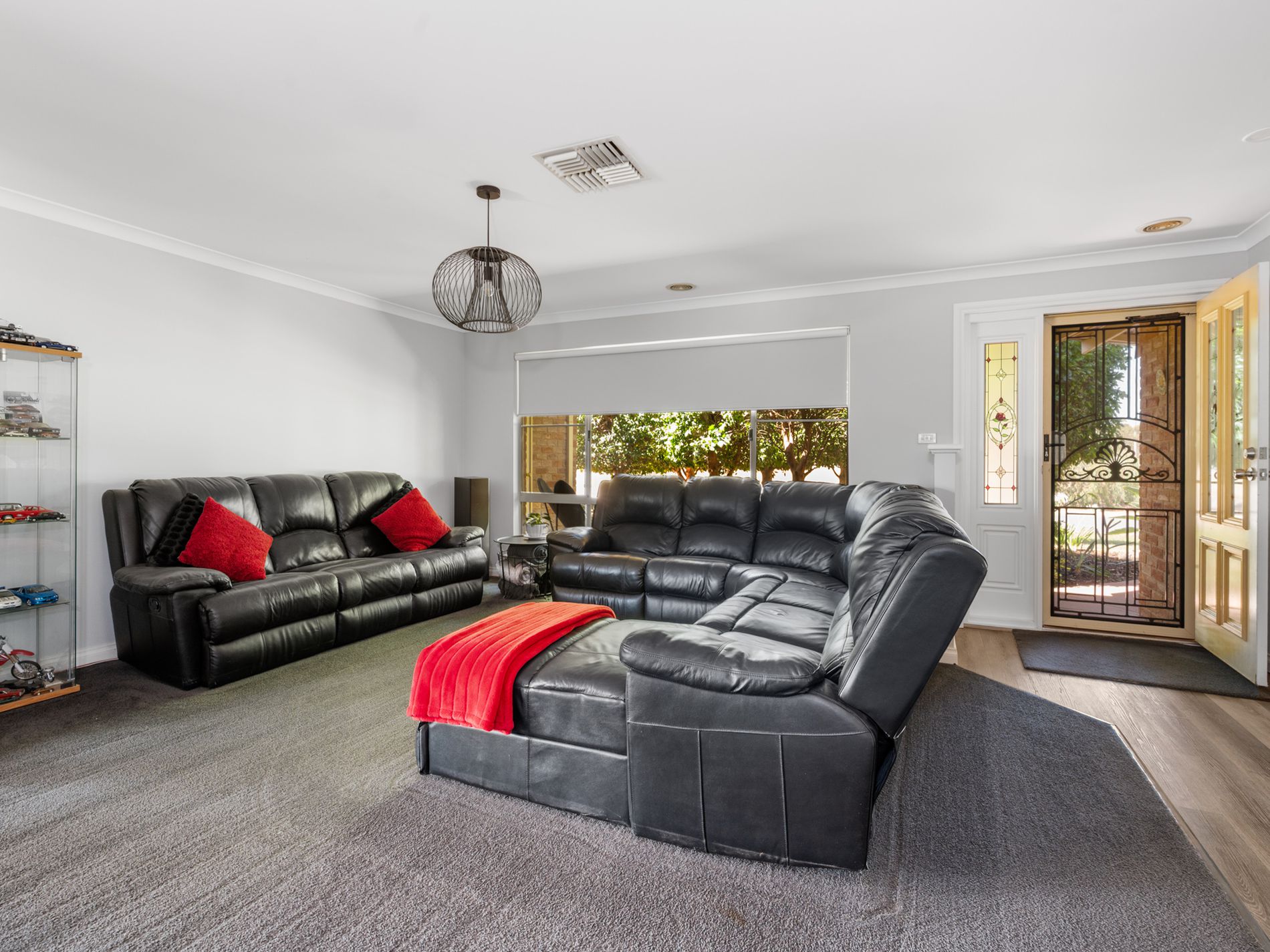 45 Mcgillivray Crescent, Somerville