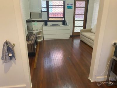 3 / 120 Terrace Road, Perth