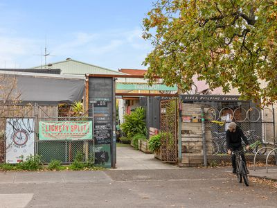 3 / 5 Saltriver Place, Footscray