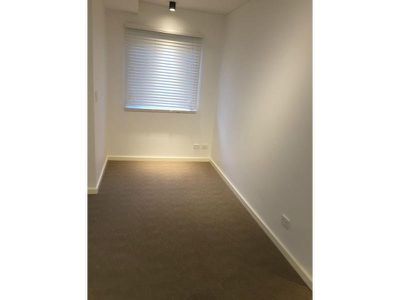 1 / 59 Breaksea Drive, North Coogee