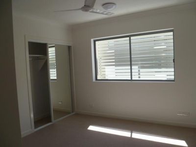 1005 / 8 Win Street, Eight Mile Plains