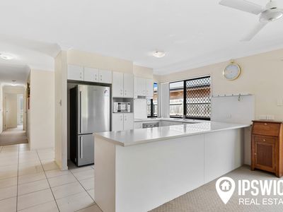 1 / 20 Harrier Place, Lowood