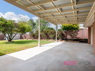 28 Wentworth Drive, Kelso
