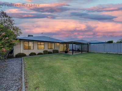 19 Wambiri Close, South Lake