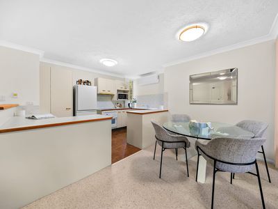 4 / 18-22 Ascog Terrace, Toowong