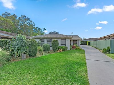 1 / 7 Hibiscus Place, Tuncurry