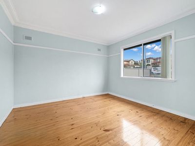 19 Bernard Street, Westmead