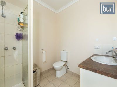 2 Emily Court, Howlong