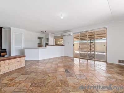51 Sunningdale Circle, Cooloongup