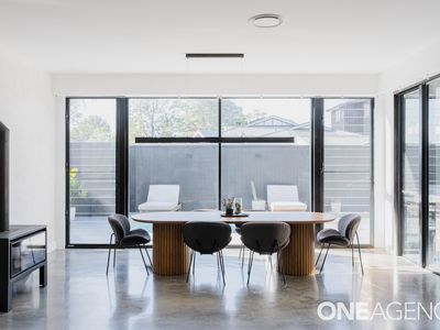 24 Matthew Street, Fairy Meadow