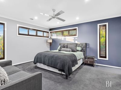 9 Olive Tree Court, Kilmore