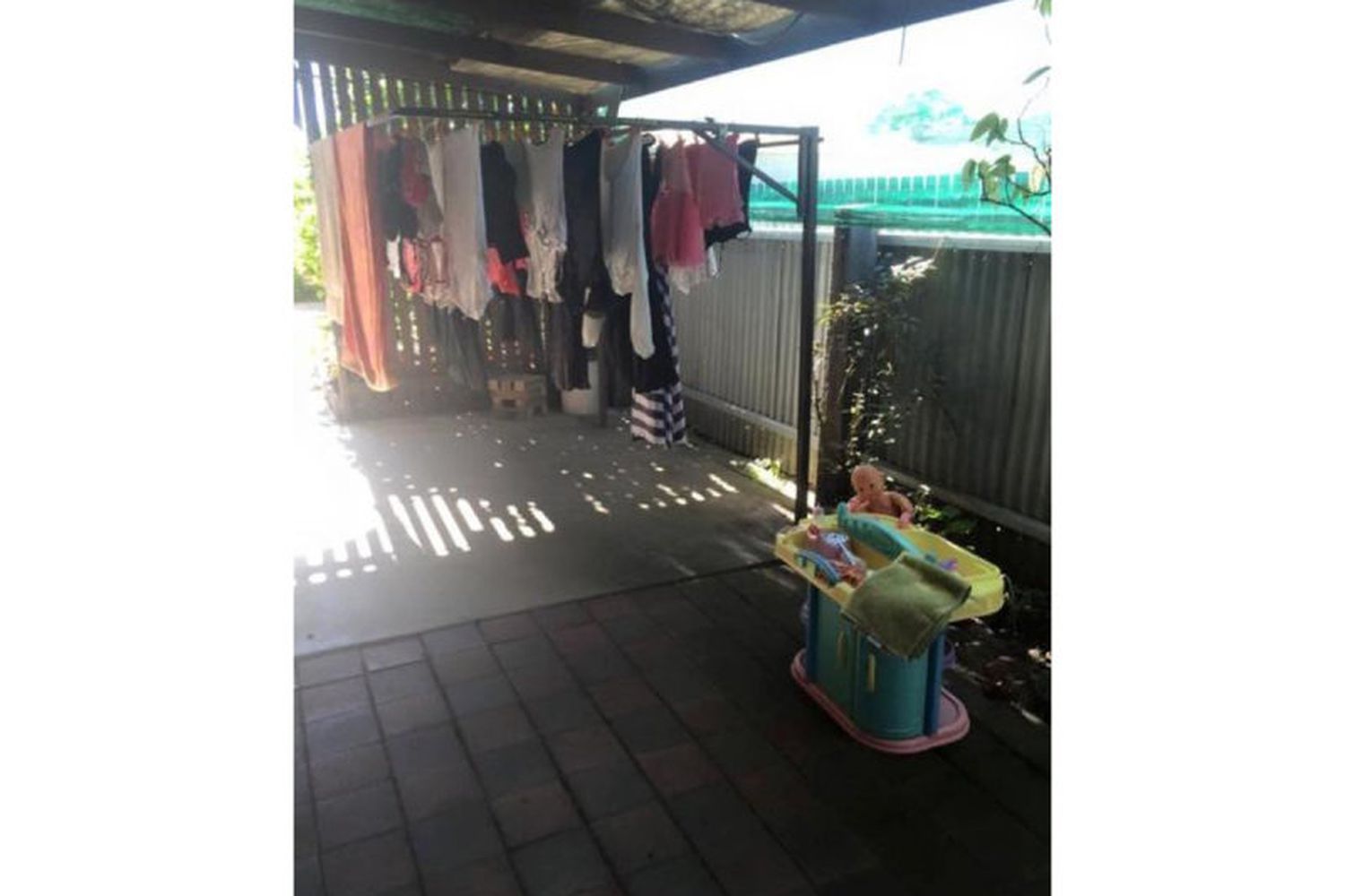 3 / 32 Henry Street, Horsham