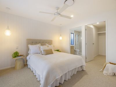 52 Treeline Circuit, Mooloolah Valley