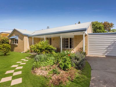 49 Roseberry Parade, Wynnum West