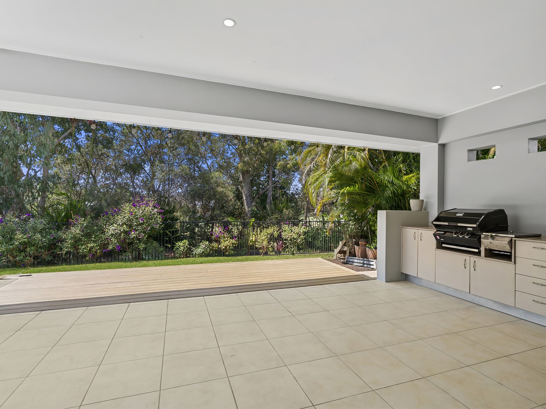 28 Selkirk Way, Peregian Springs
