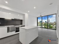 1707 / 10 Trinity Street, Fortitude Valley