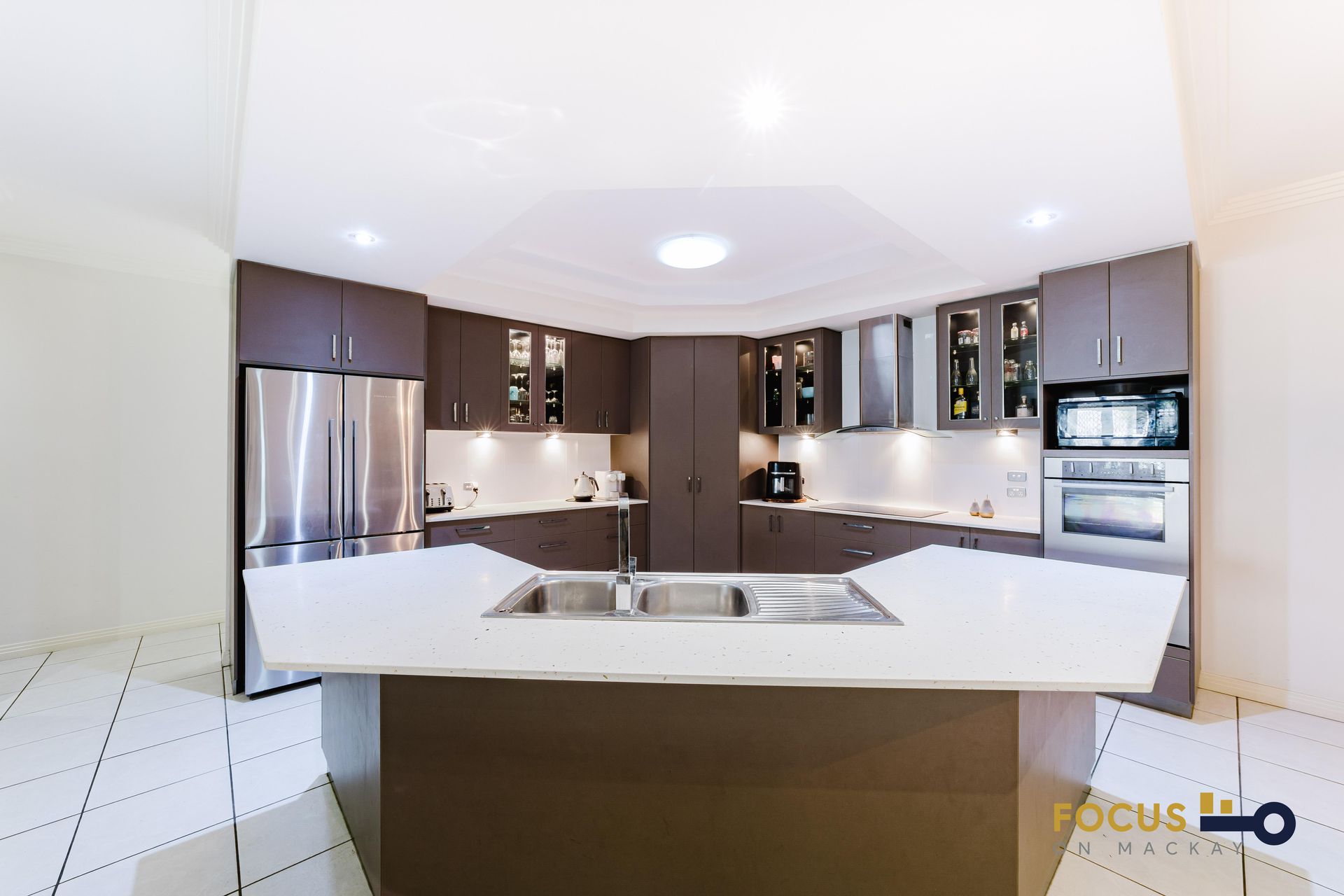 70 Gingham Street, Glenella