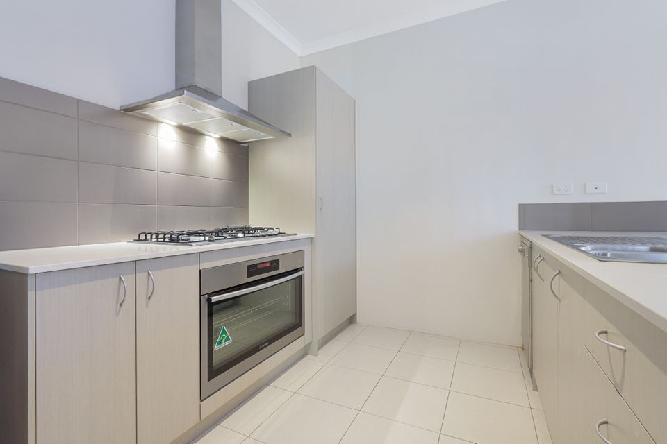 16 Splendour Rd, Baldivis